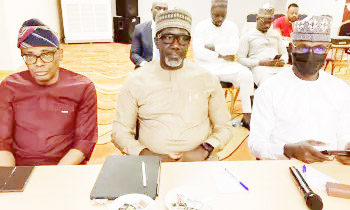 NAICOM-Omosehin-and-Deputies-at-Abeokuta