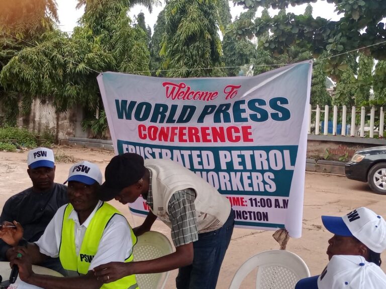 Frustrated-Petrol-Stations-Workers