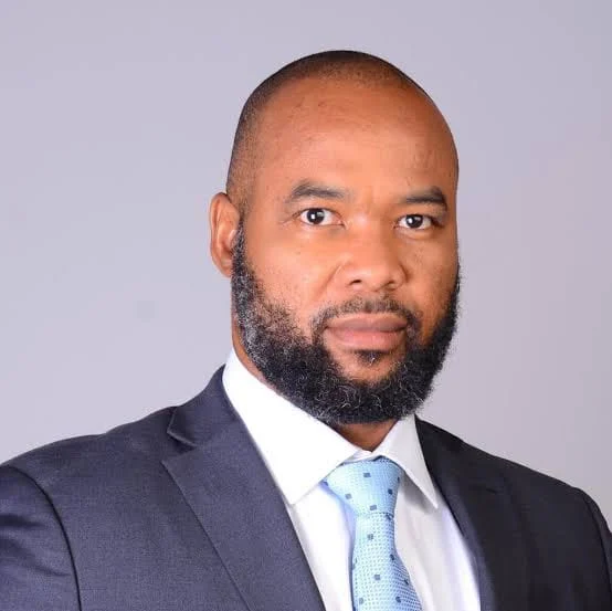 Dr.-Emeka-Akabogu-SAN_1786378901